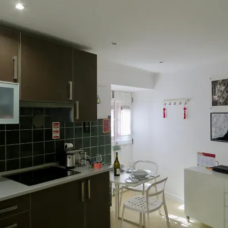 Flh Casa Carol Mouraria 리스본